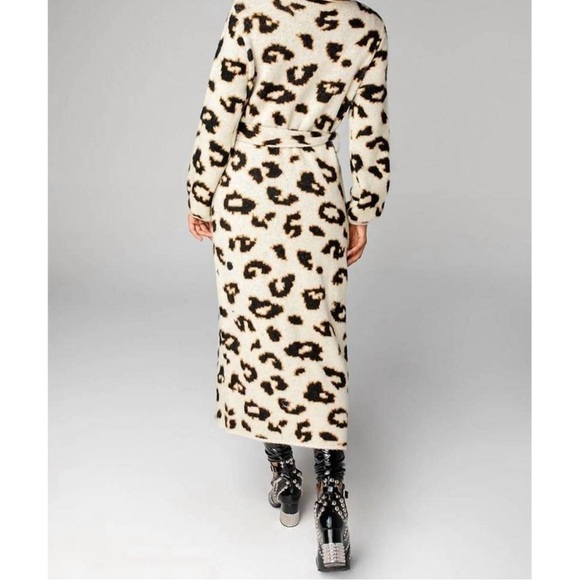 Leopard Print Long Cardigan - Picture 2 of 6